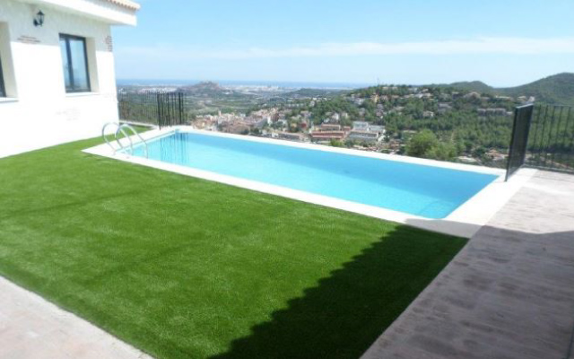 consejos para reformar el jardín y elegir el mejor césped
